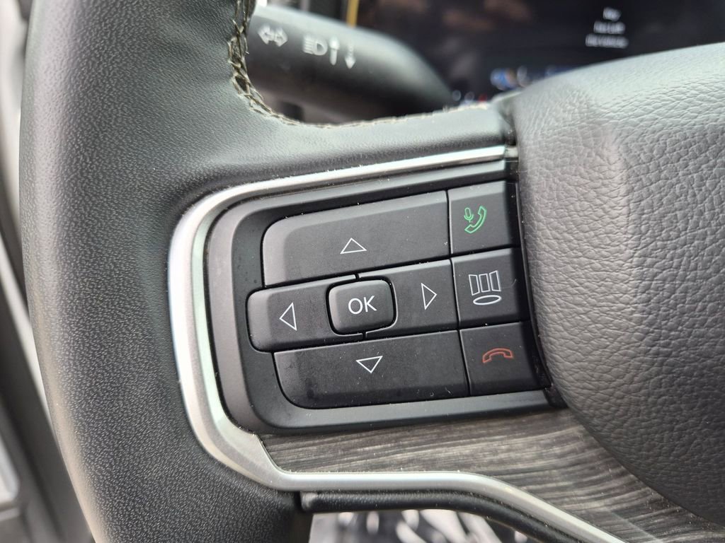 Used 2024 Jeep Wagoneer Series II w/ Flexible Seating Group AWD/4WD image 18