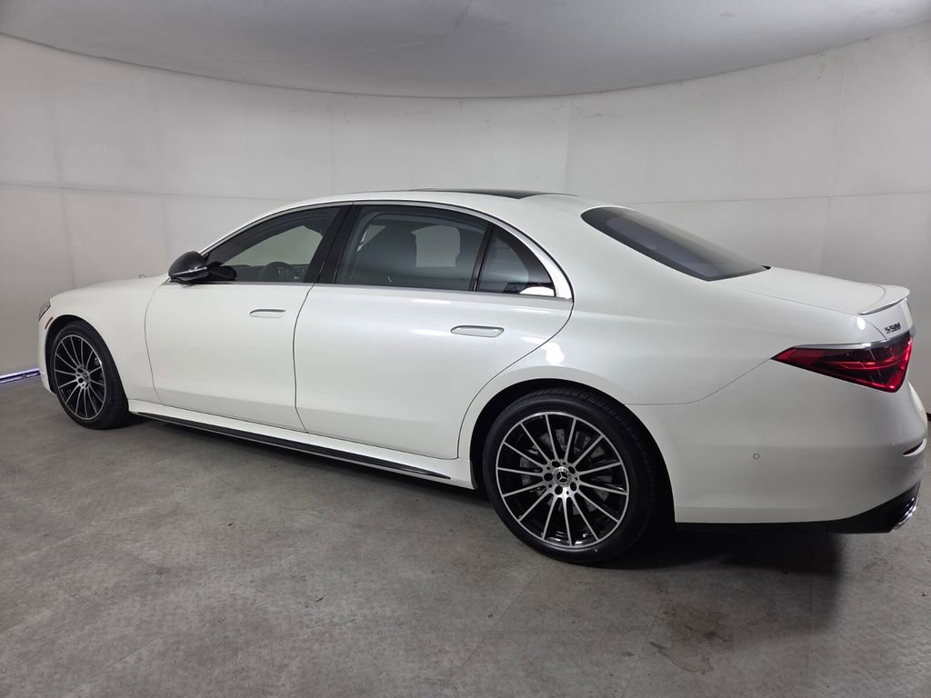 Certified 2022 Mercedes-Benz S 500 4MATIC image 6