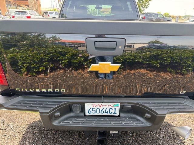 Used 2012 Chevrolet Silverado 2500 LT w/ Interior Plus Package AWD/4WD image 11