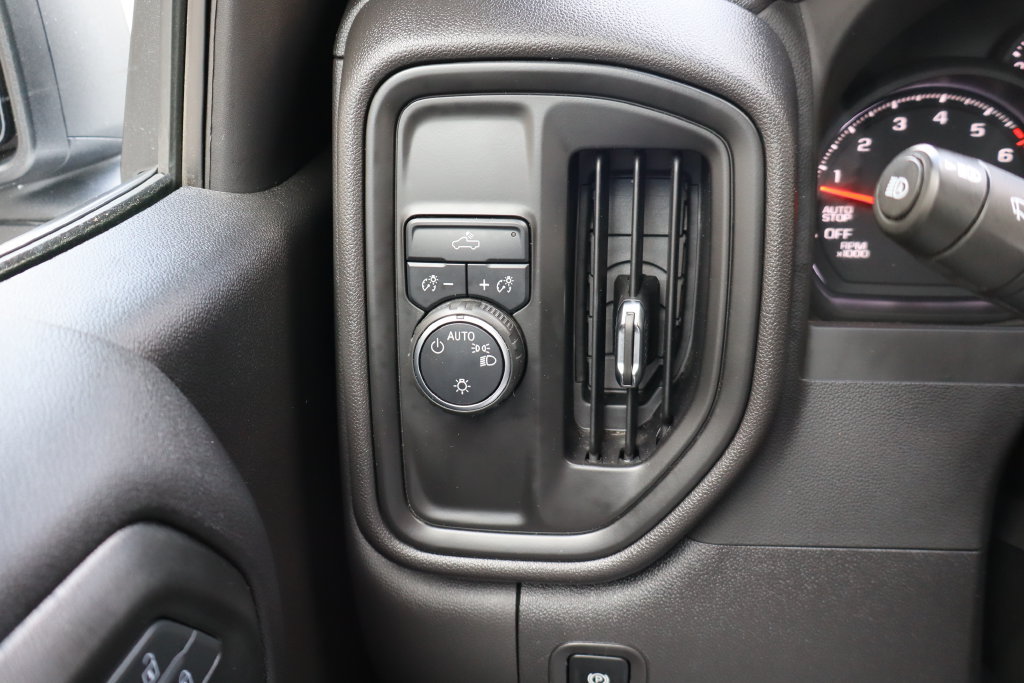 Used 2025 Chevrolet Silverado 1500 W/T RWD image 23