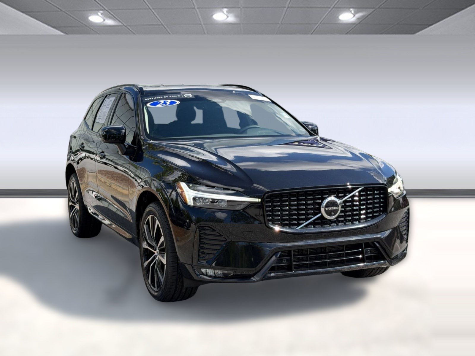 Used 2023 Volvo XC60 B5 Plus w/ Climate Package AWD/4WD image 7