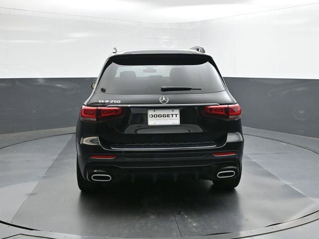 Certified 2023 Mercedes-Benz GLB 250 image 5