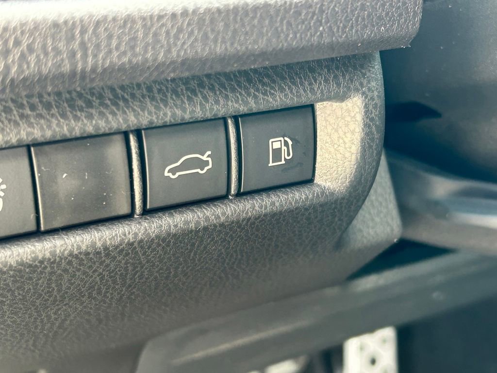 New 2026 Toyota Camry SE image 25