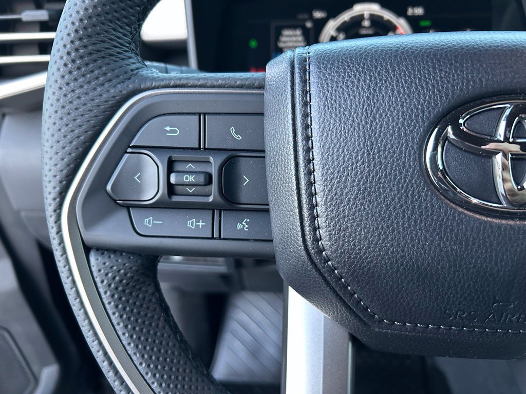 Used 2026 Toyota Sequoia Limited AWD/4WD image 14
