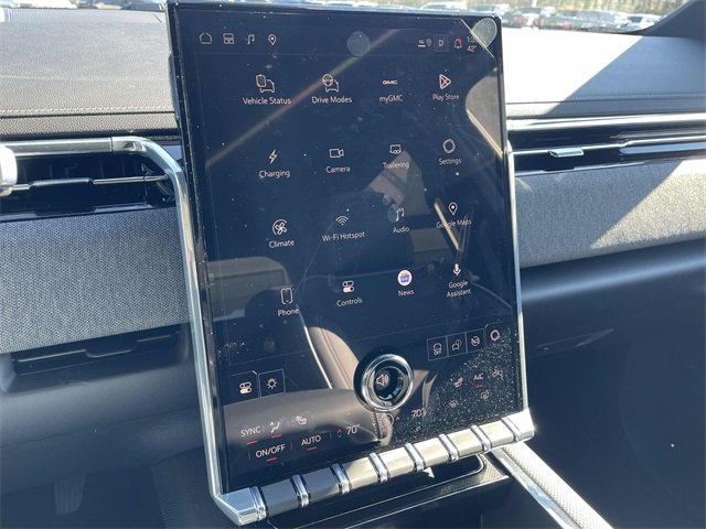 New 2026 GMC Sierra EV Elevation w/ LPO, Elevation Dark Package image 12