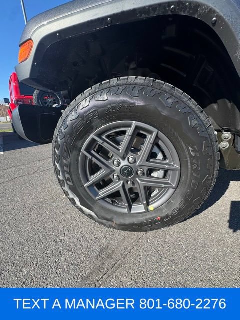 New 2026 Jeep Gladiator Sport AWD/4WD image 9
