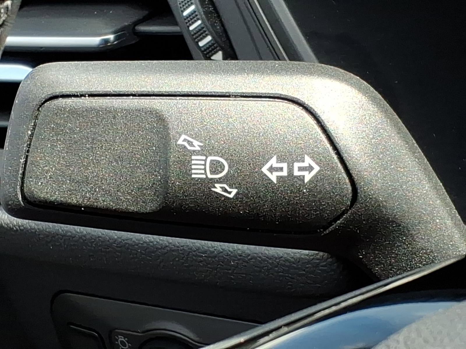 Used 2023 Ford Escape Active w/ Tech Pack #1 AWD/4WD image 24