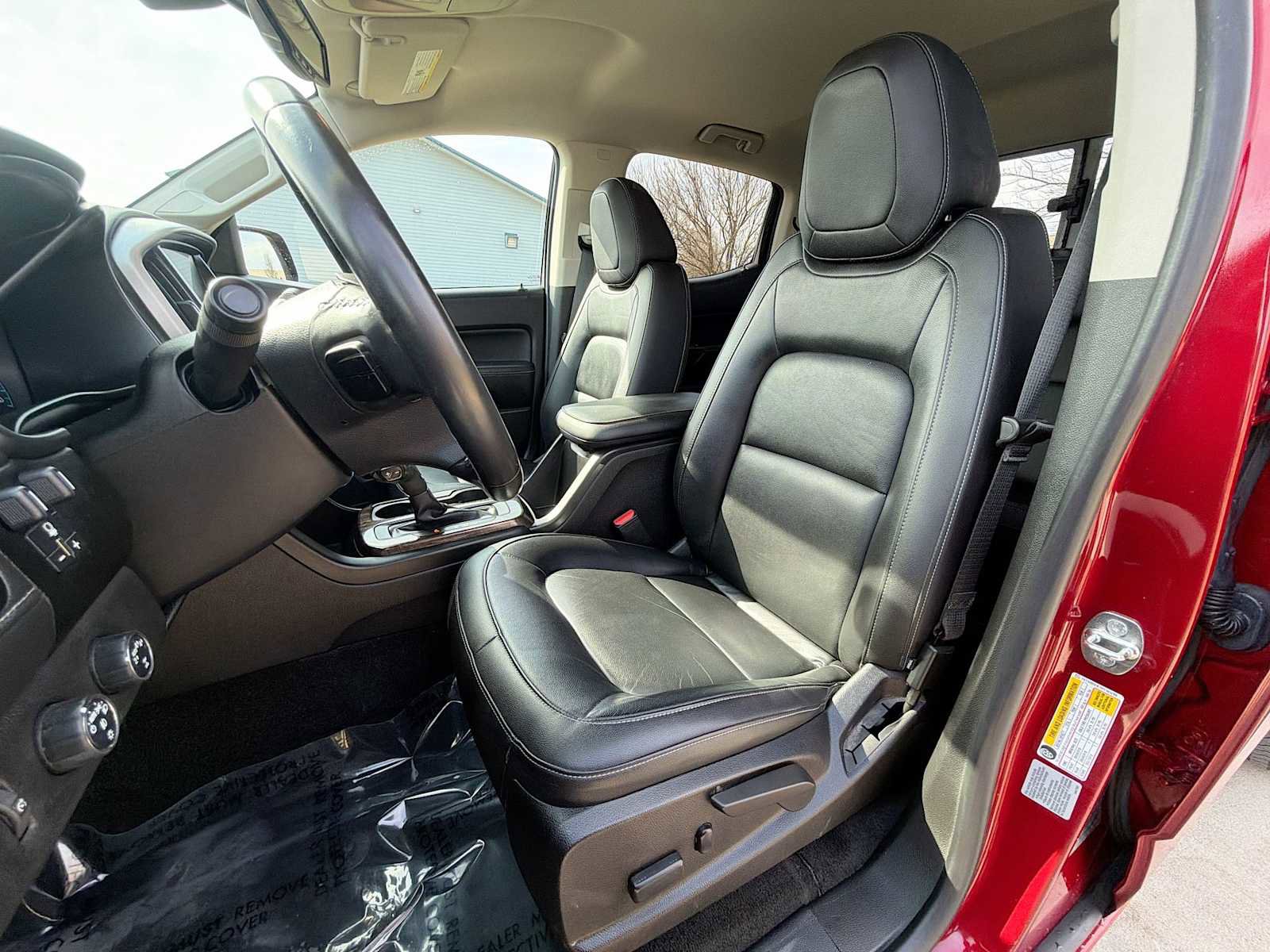 Used 2017 GMC Canyon SLT w/ Trailering Package image 13