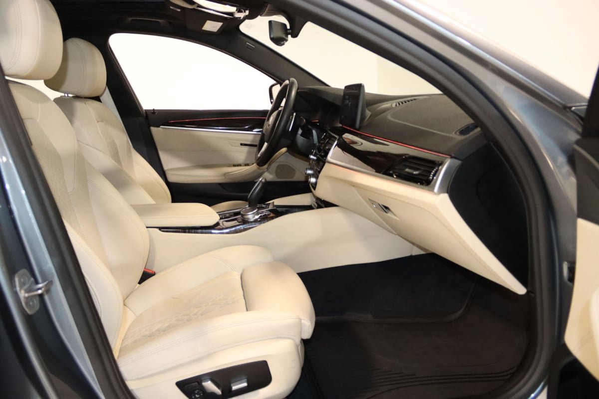 Used 2021 BMW 530i xDrive w/ Convenience Package AWD/4WD image 62