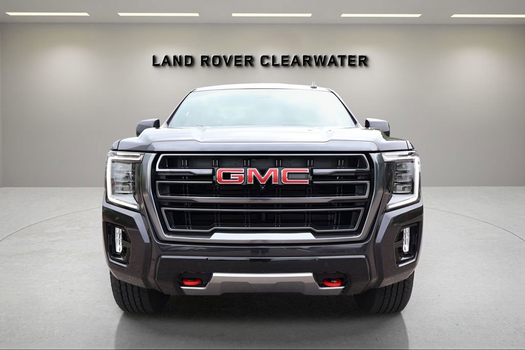 Used 2024 GMC Yukon XL AT4 w/ AT4 Premium Package AWD/4WD image 8