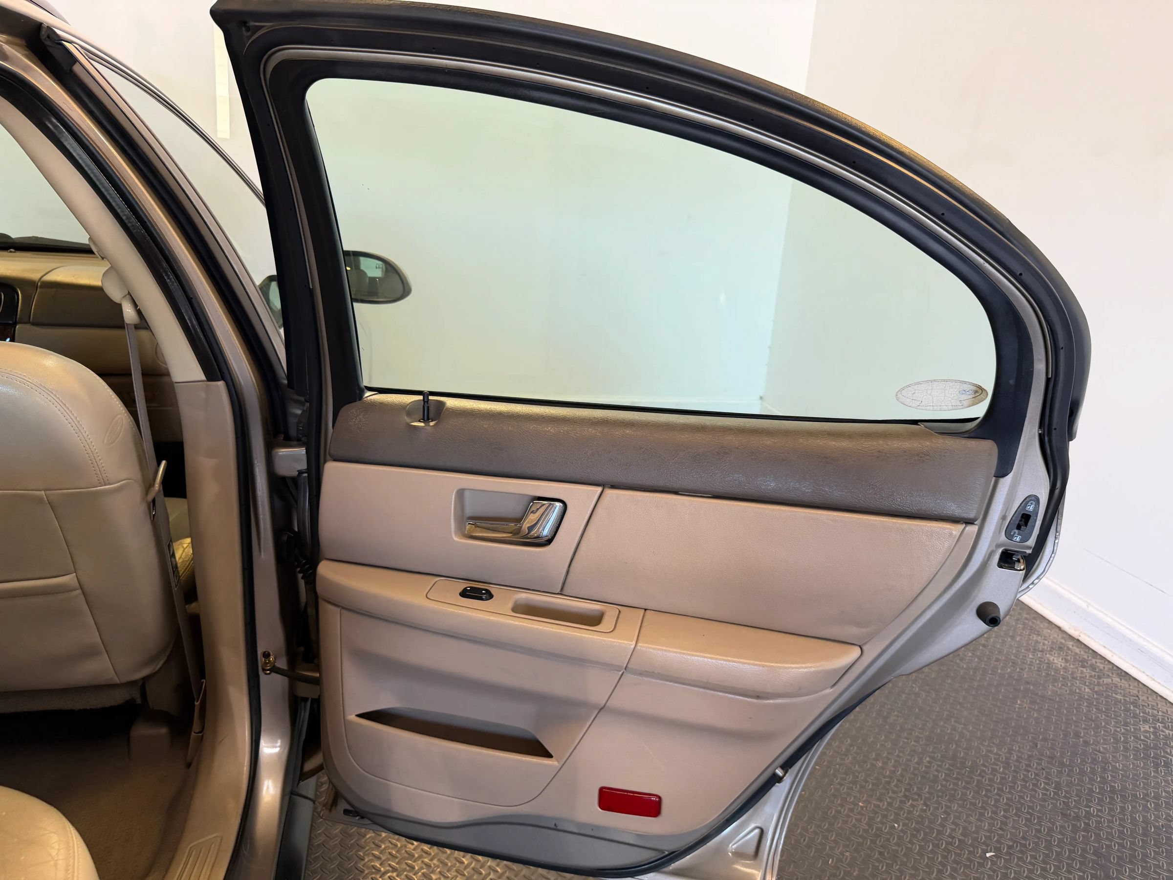 Used 2002 Mercury Sable LS Premium FWD image 28