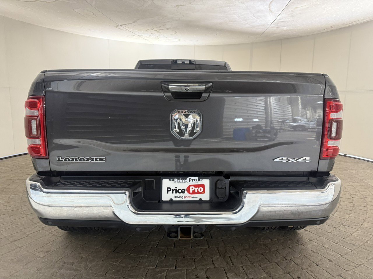 Used 2022 RAM 3500 Laramie image 7