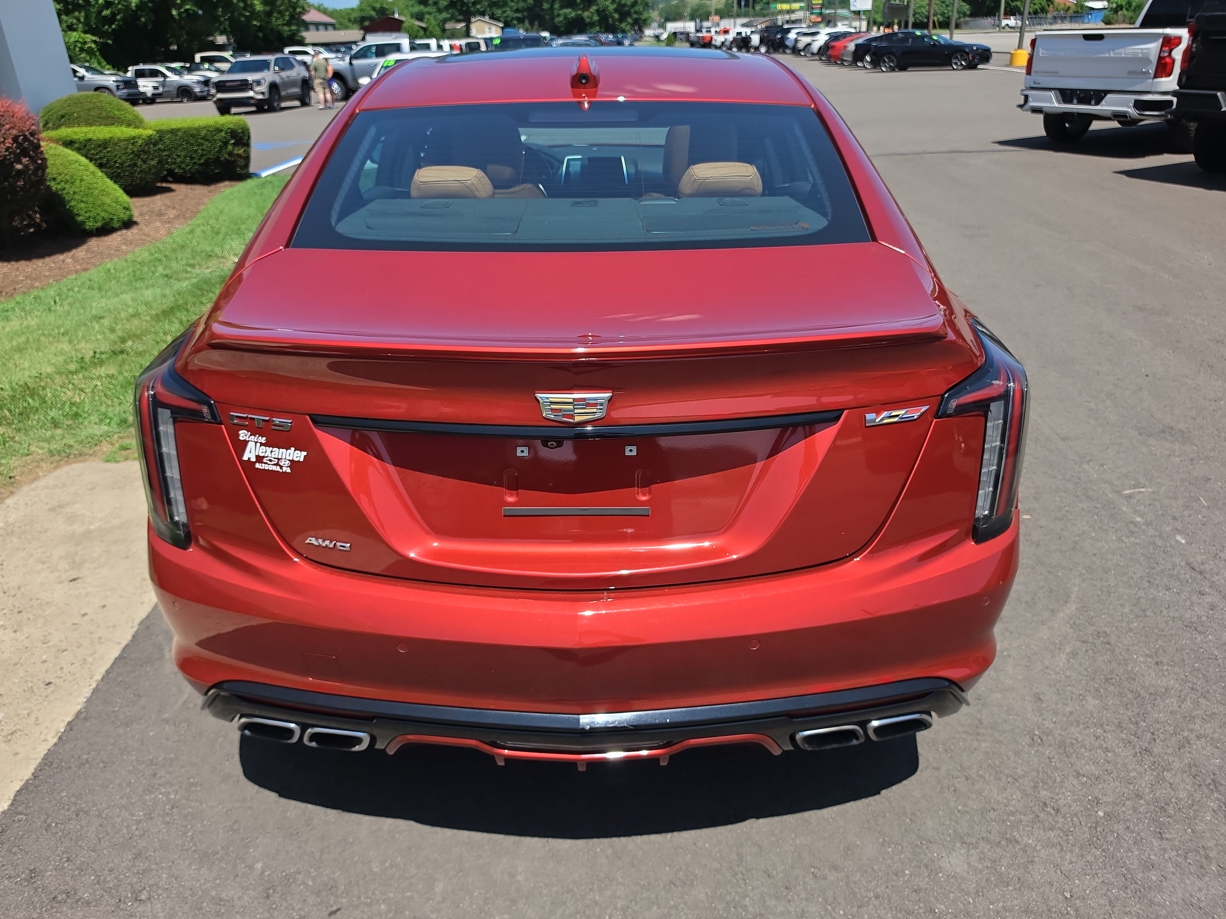 Used 2023 Cadillac CT5 V w/ Platinum Package AWD/4WD image 4