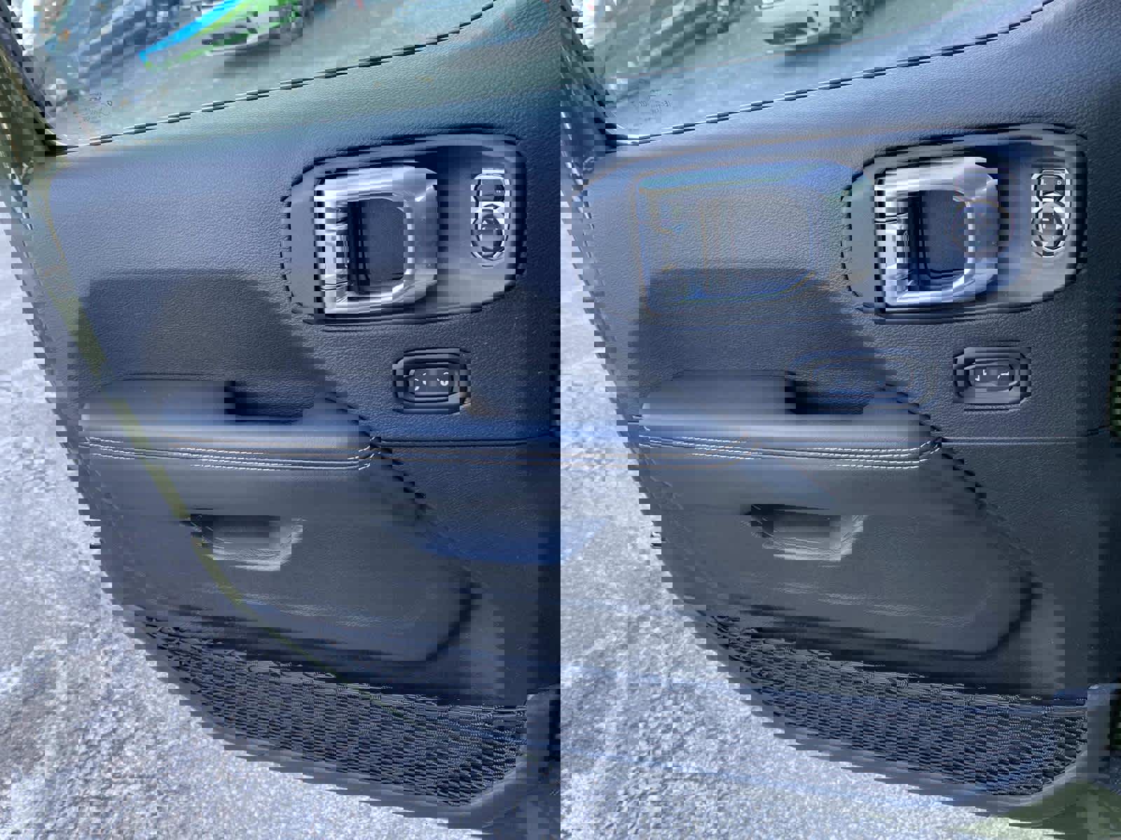 Used 2024 Jeep Wrangler Sahara w/ Technology Group image 24