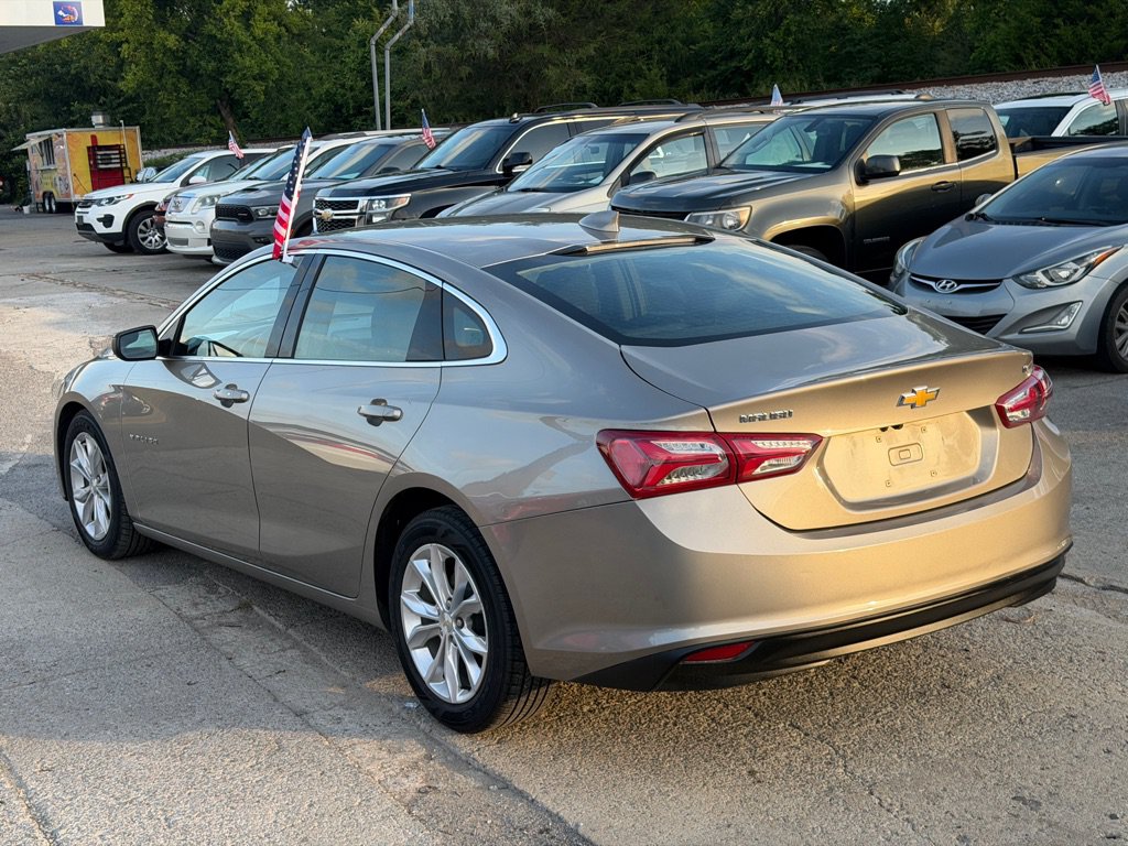 Used 2022 Chevrolet Malibu LT FWD image 7