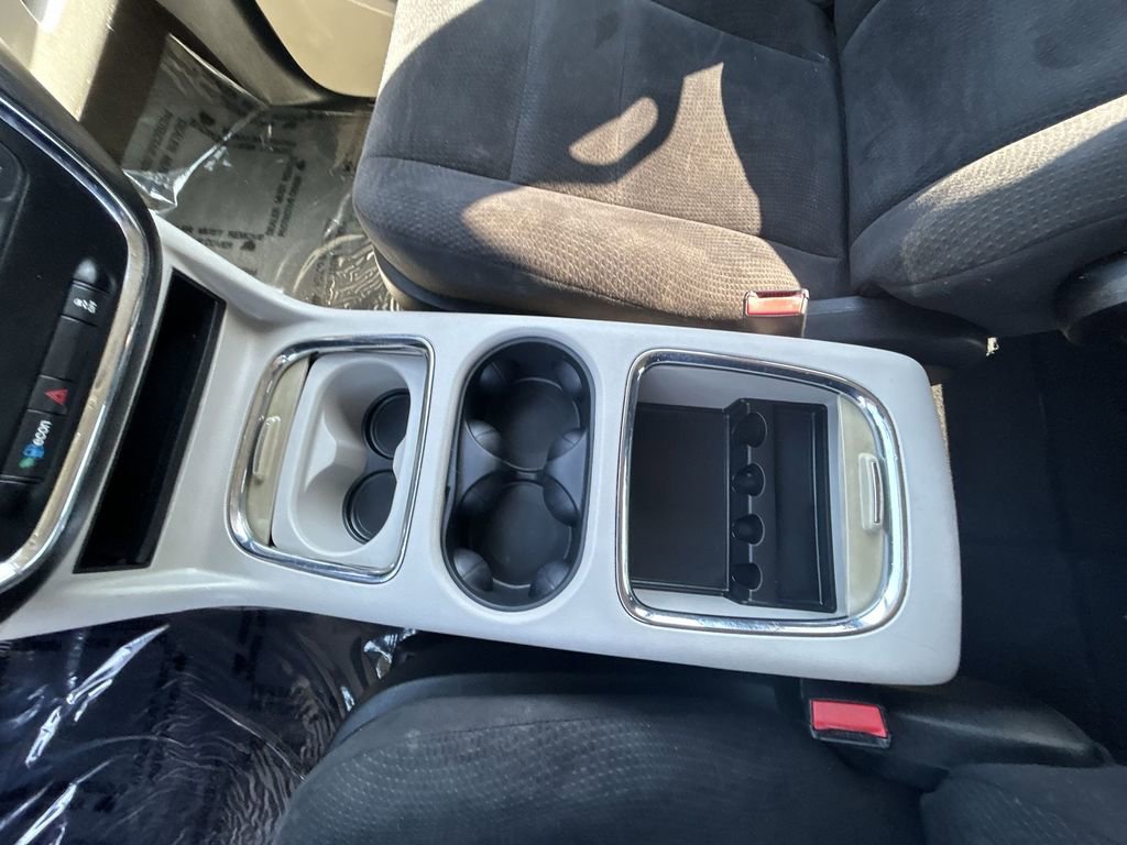 Used 2014 Dodge Grand Caravan SXT image 19