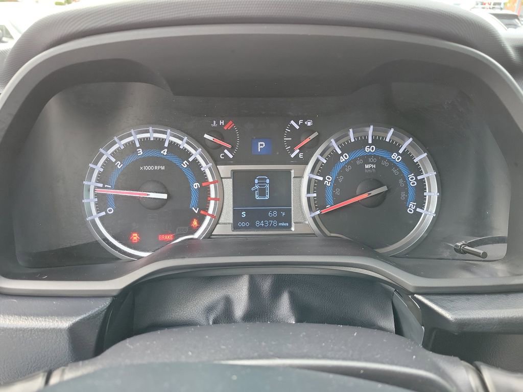 Used 2019 Toyota 4Runner TRD Off-Road Premium AWD/4WD image 3