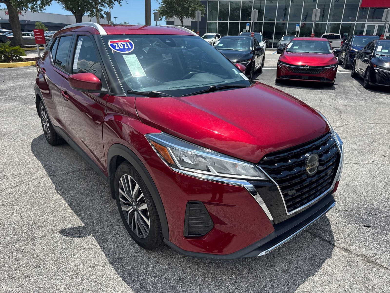 Used 2021 Nissan Kicks SV FWD image 7