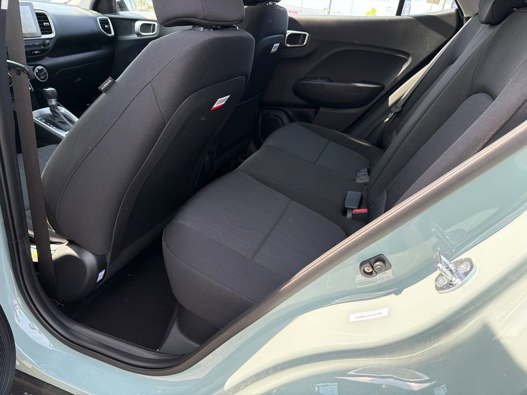 New 2026 Hyundai Venue SE image 20