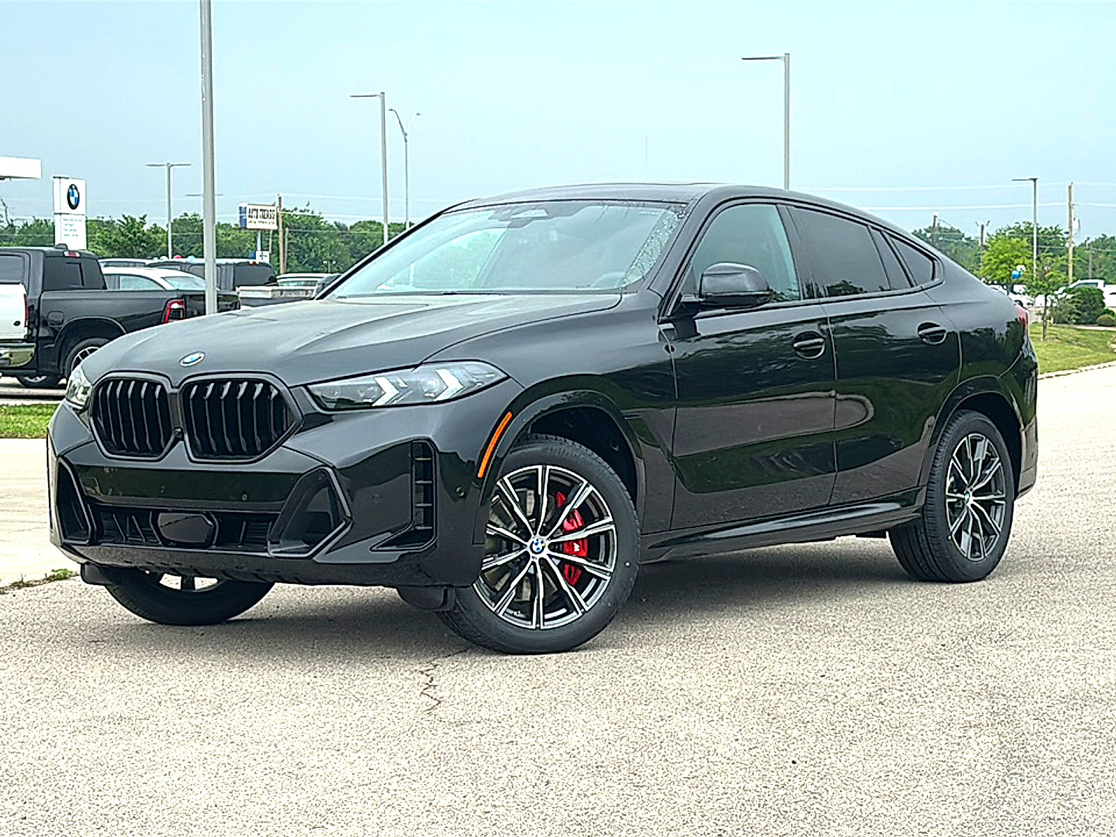 New 2027 BMW X6 xDrive40i w/ Climate Comfort Package AWD/4WD image 2