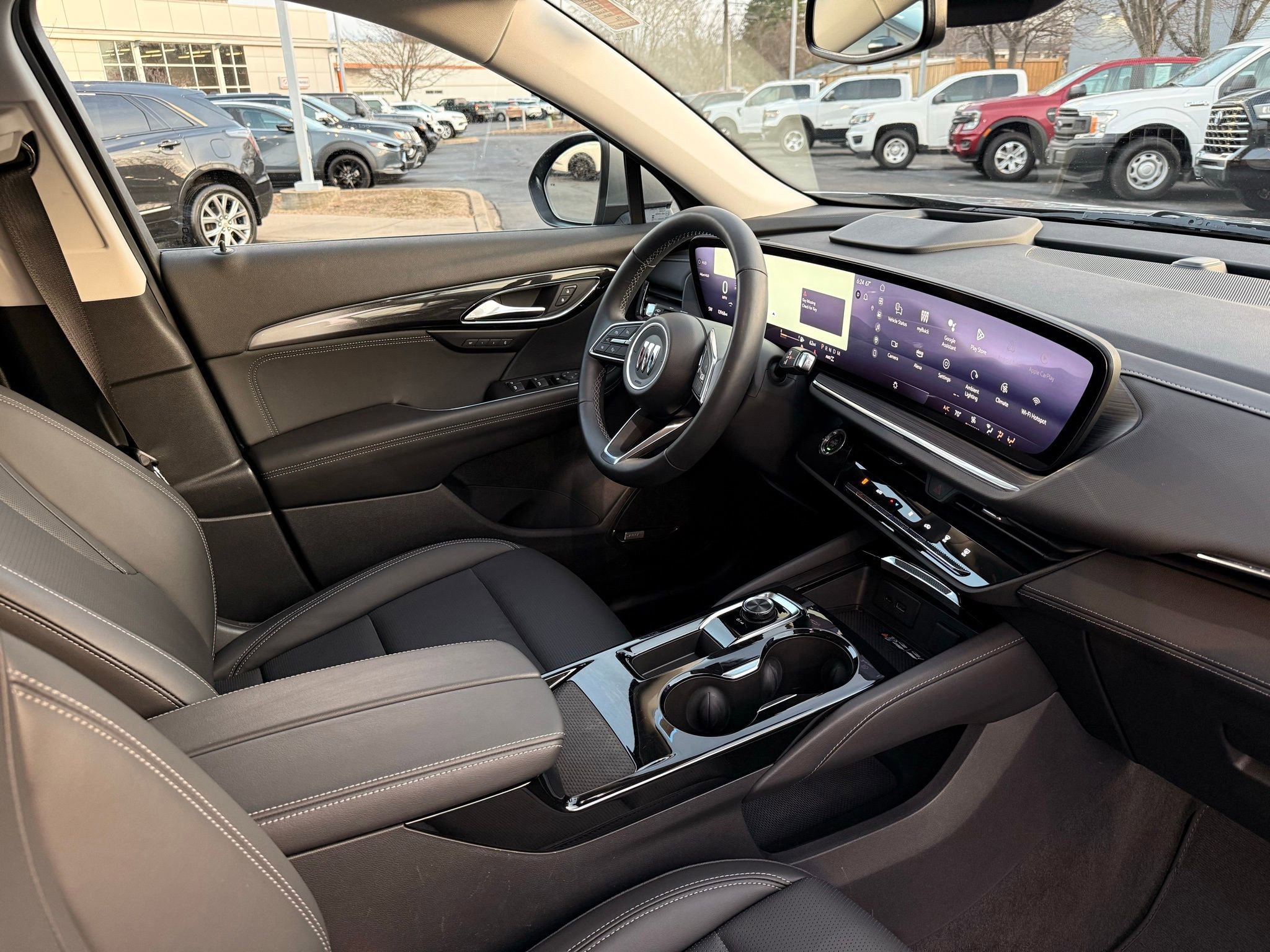 Used 2025 Buick Envision Preferred image 19