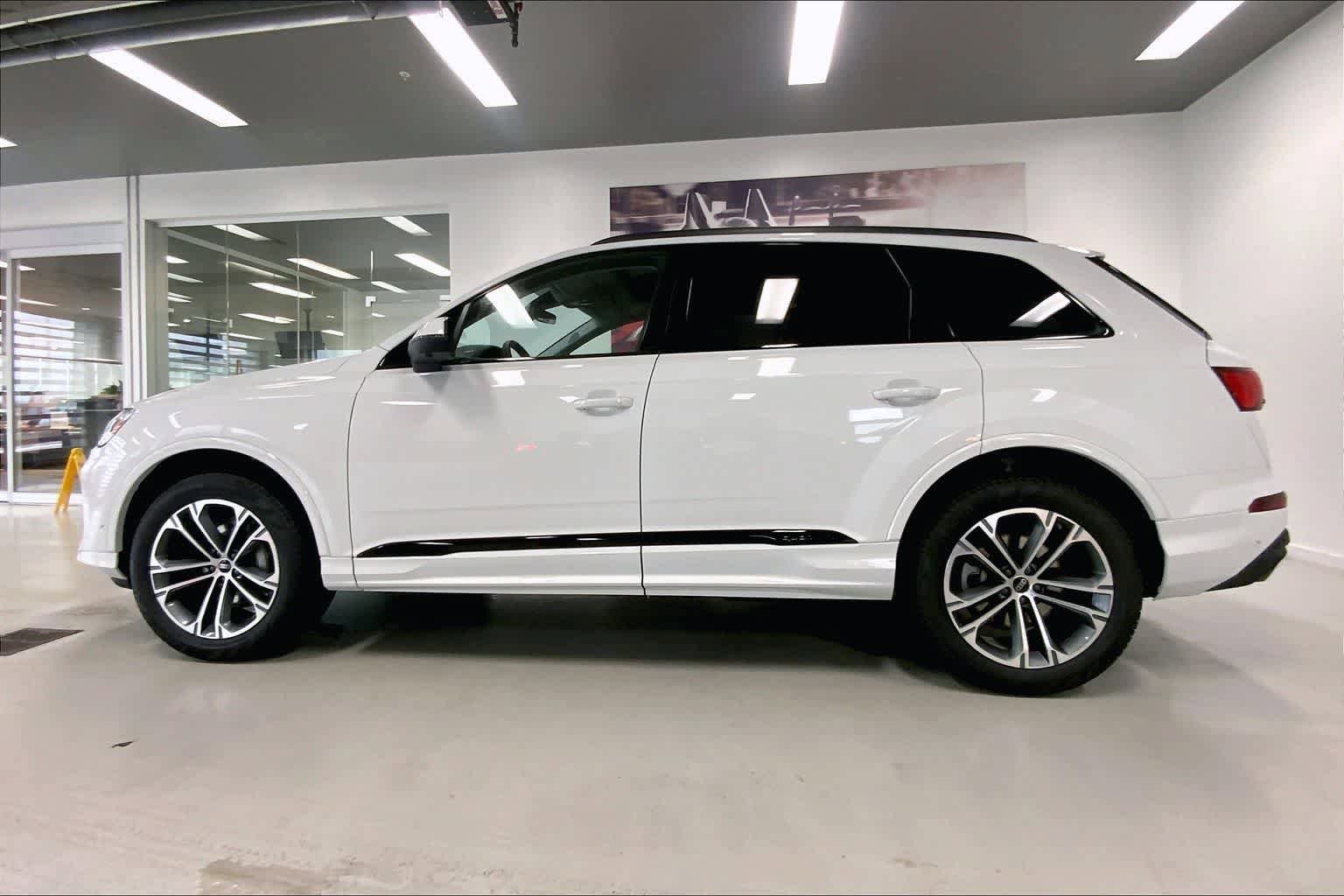 New 2026 Audi Q7 2.0T Premium Plus image 3