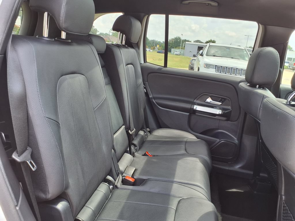 Used 2025 Mercedes-Benz GLB 250 4MATIC image 20