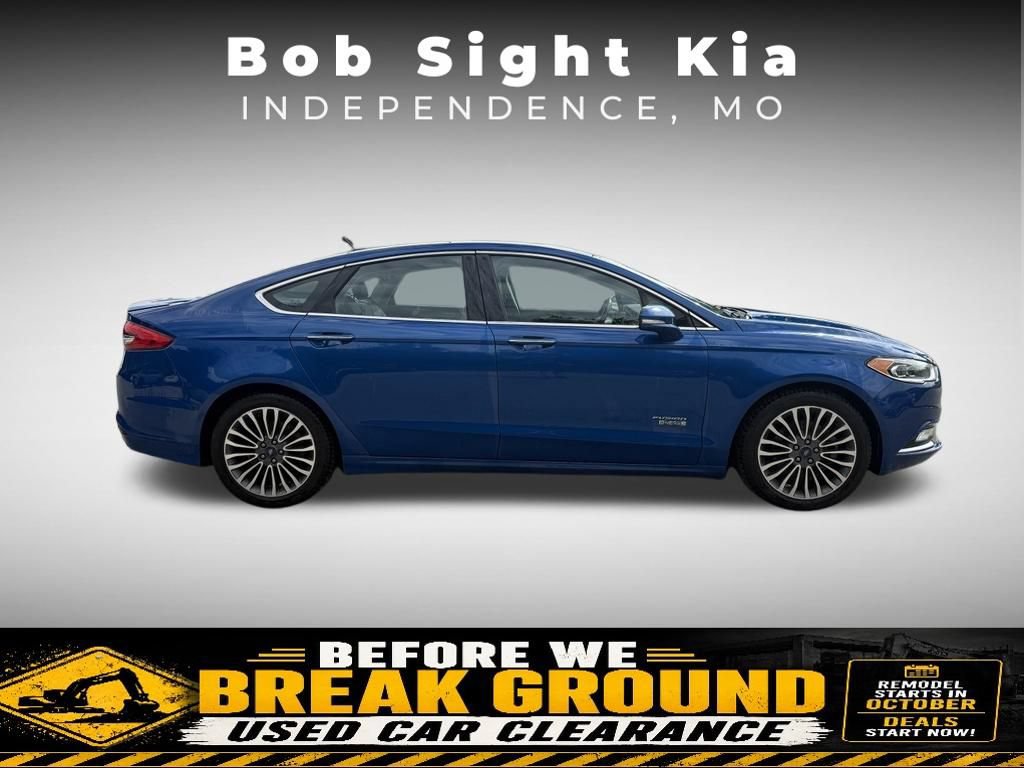 Used 2017 Ford Fusion Energi Titanium FWD image 10