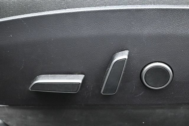 Used 2021 Tesla Model 3 Standard Range Plus RWD image 8
