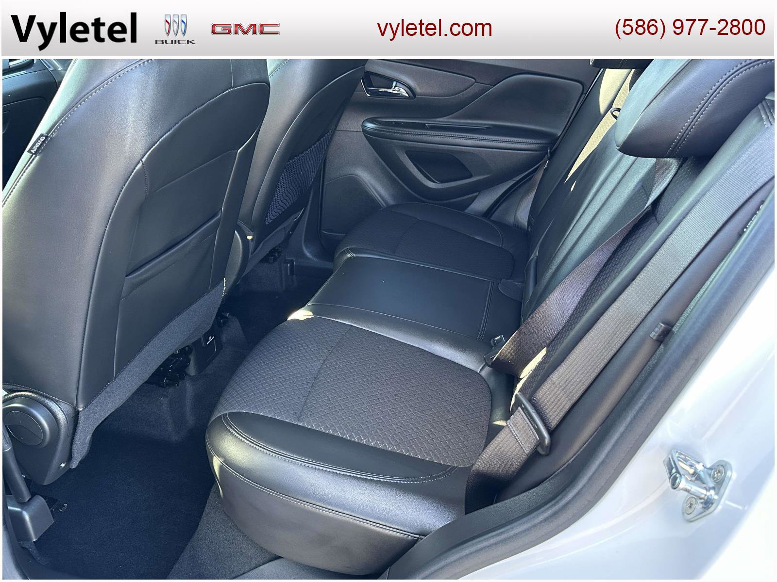 Certified 2021 Buick Encore Preferred w/ Safety Package image 11