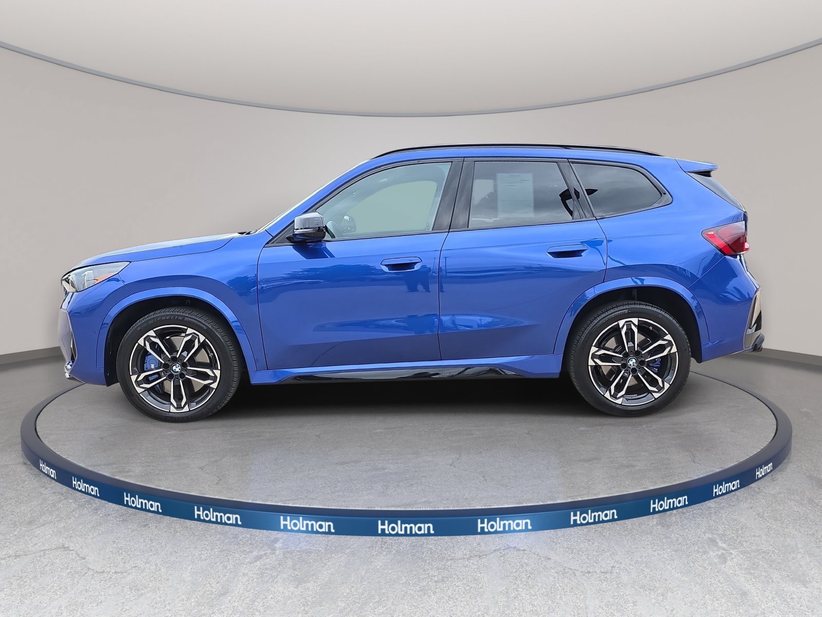 Used 2024 BMW X1 M35i w/ Premium Package AWD/4WD image 9