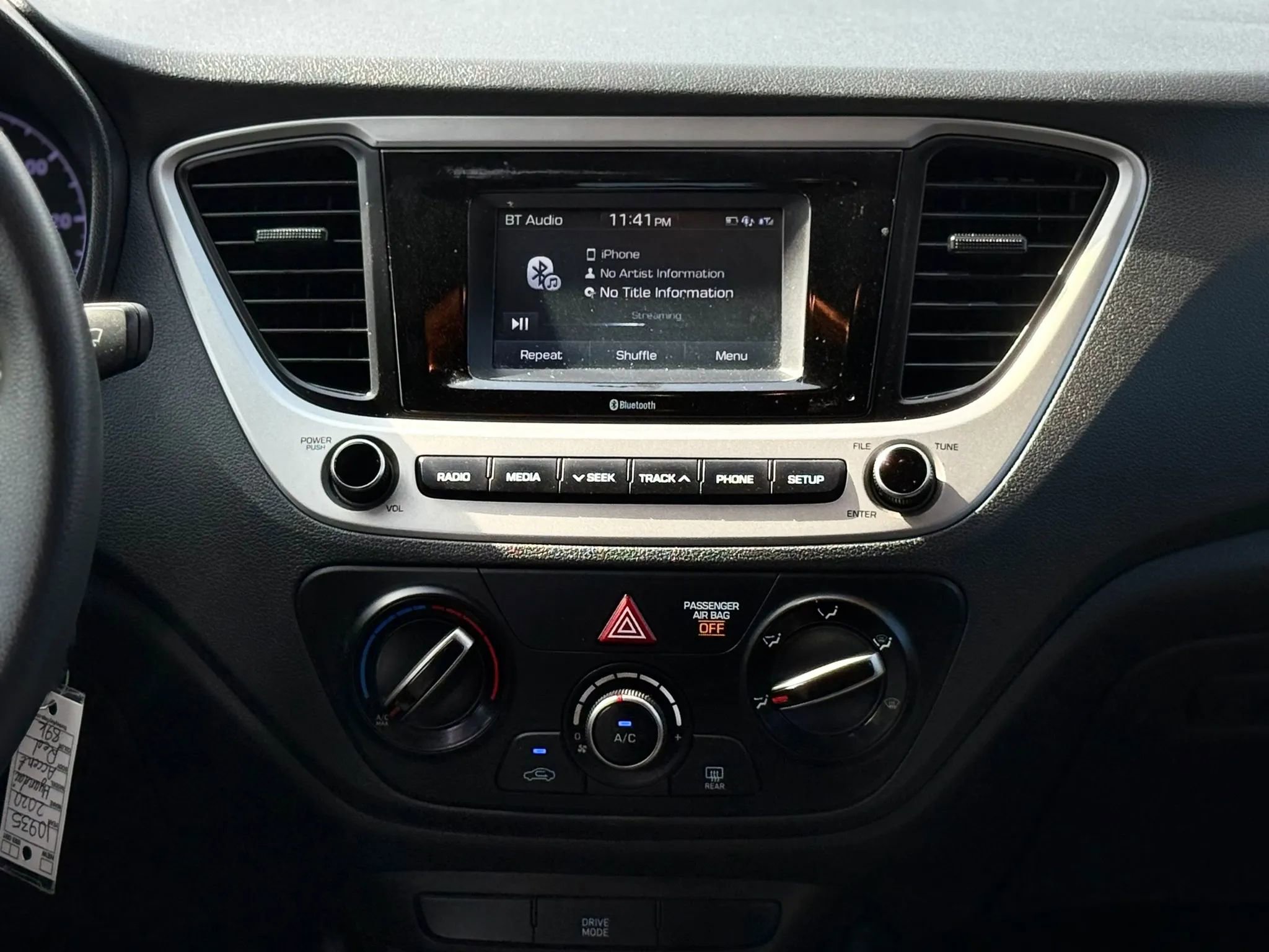 Used 2020 Hyundai Accent SE FWD image 36