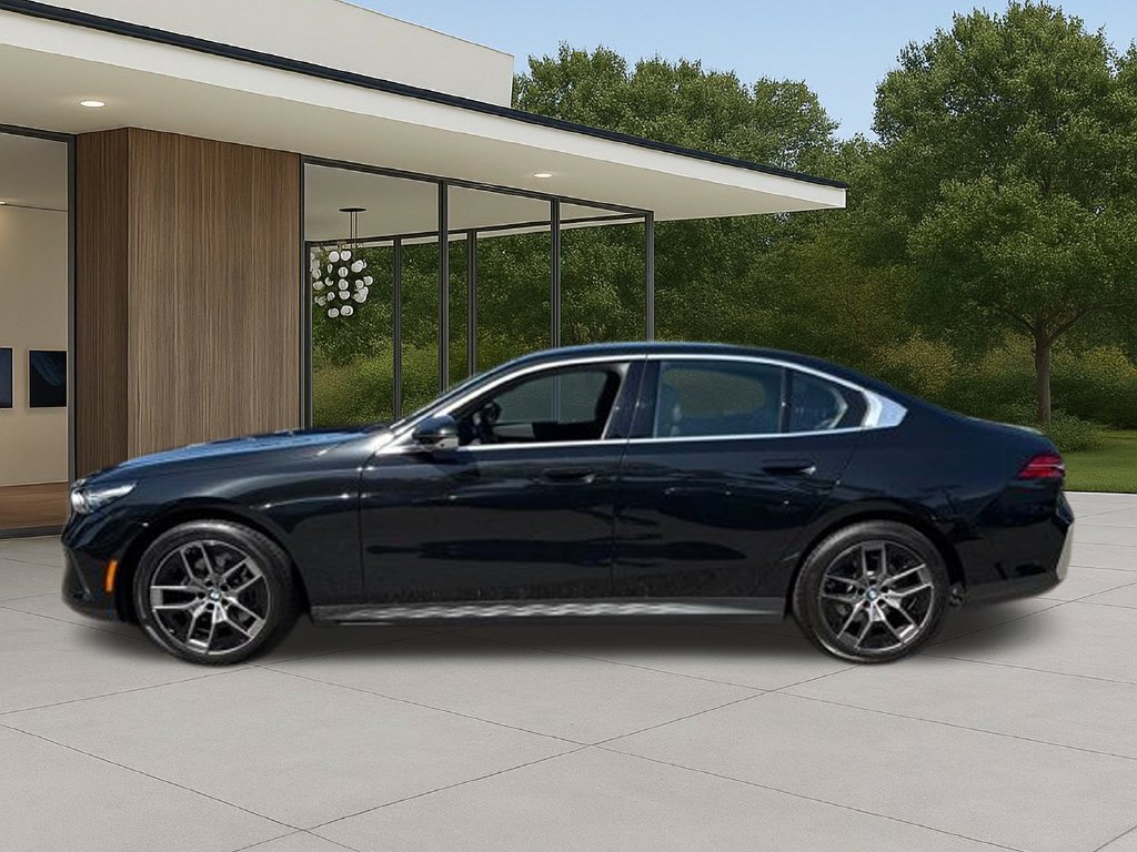 Used 2026 BMW 530i w/ Premium Package RWD image 13