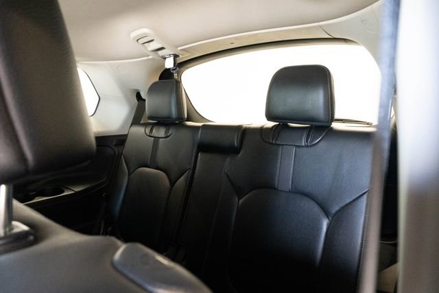 Used 2025 Honda Pilot EX-L image 19