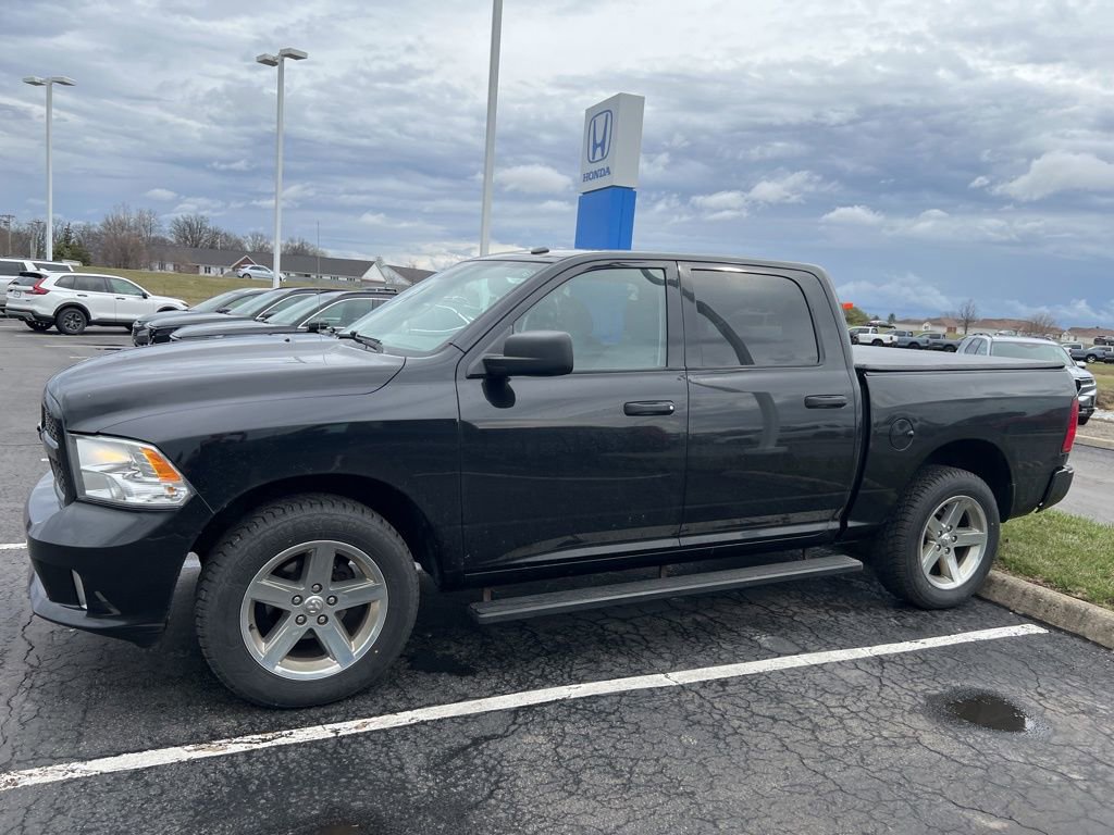 Used 2017 RAM 1500 Express w/ Express Value Package image 3