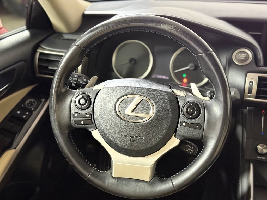 Used 2016 Lexus IS 200t RWD image 13