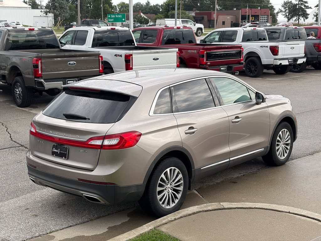 Used 2018 Lincoln MKX Select w/ Select Plus Package AWD/4WD image 6