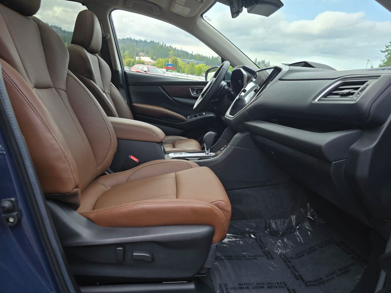Certified 2025 Subaru Ascent Touring AWD/4WD image 29