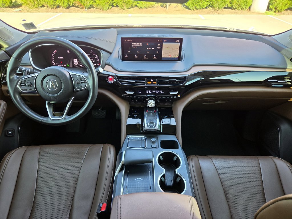 Used 2024 Acura MDX w/ Technology Package FWD image 12