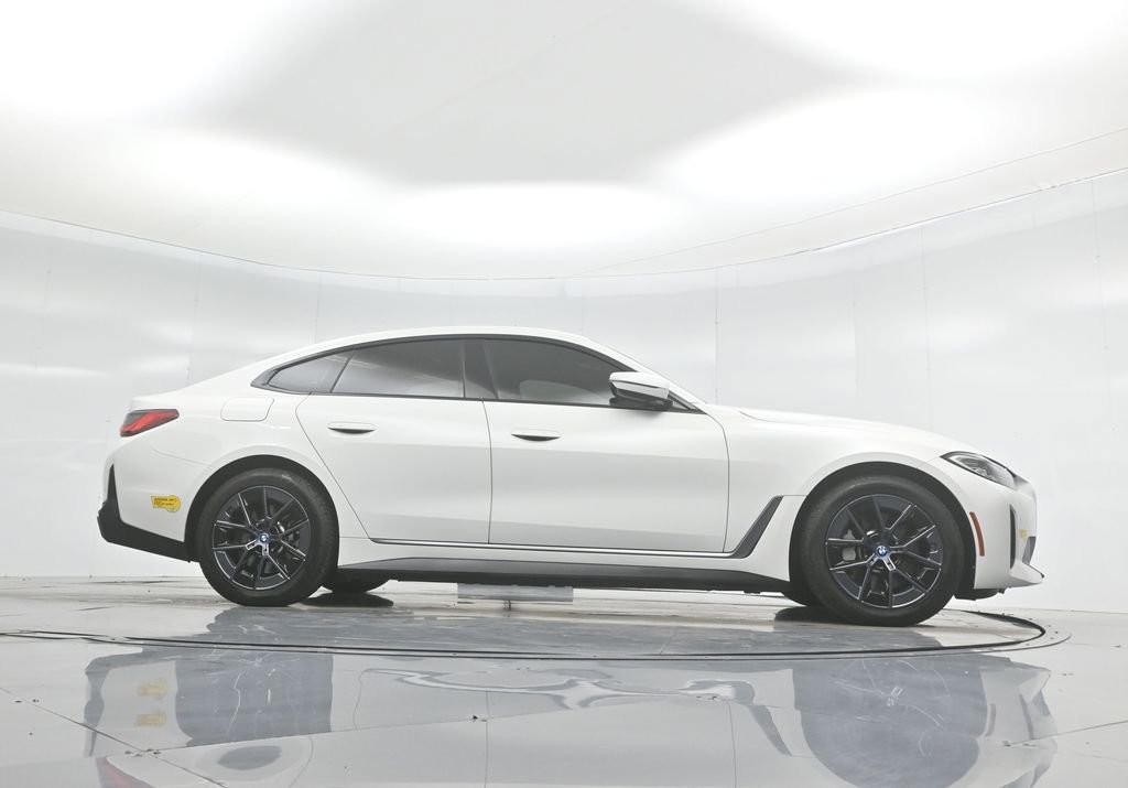 Used 2022 BMW i4 eDrive40 w/ Premium Package image 47