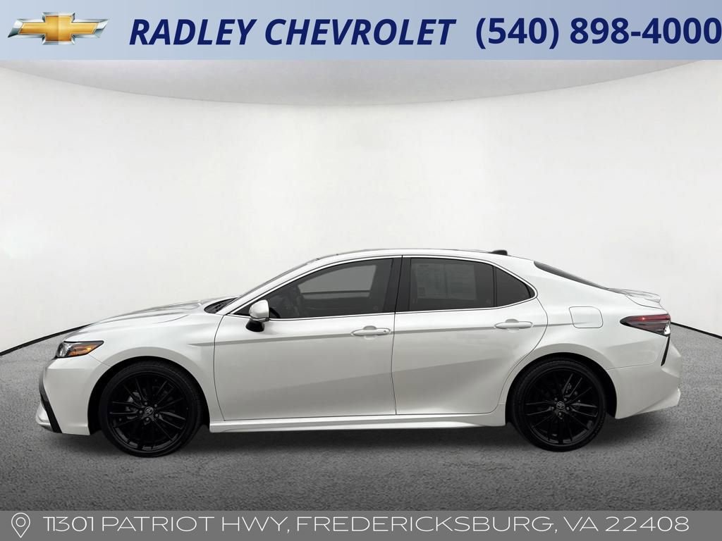 Used 2023 Toyota Camry XSE image 2