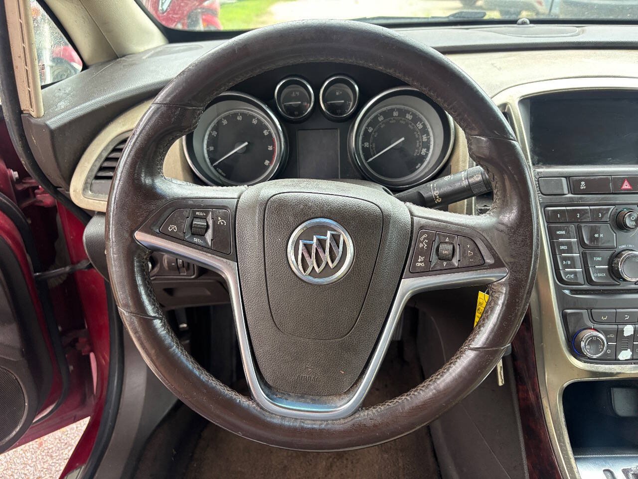 Used 2012 Buick Verano Convenience FWD image 11