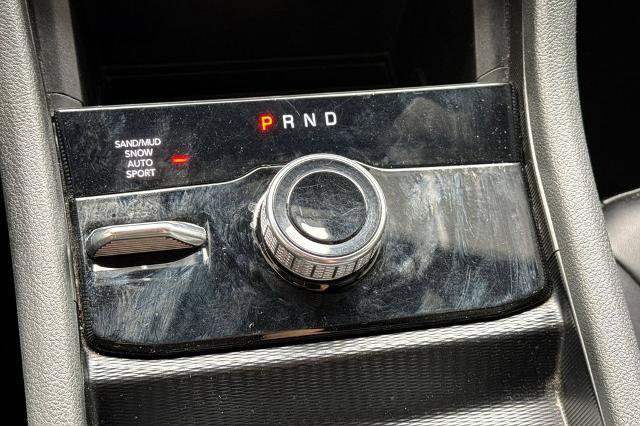 Used 2024 Jeep Grand Cherokee Limited AWD/4WD image 32