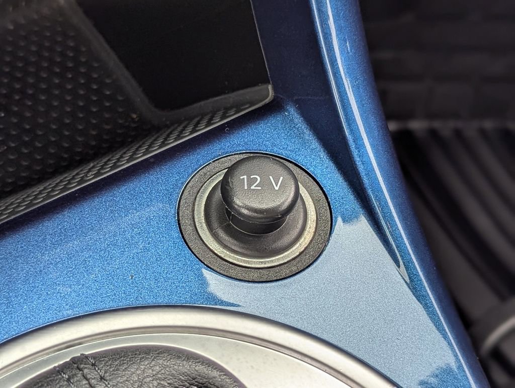 Used 2018 Volkswagen Beetle 2.0T S image 21