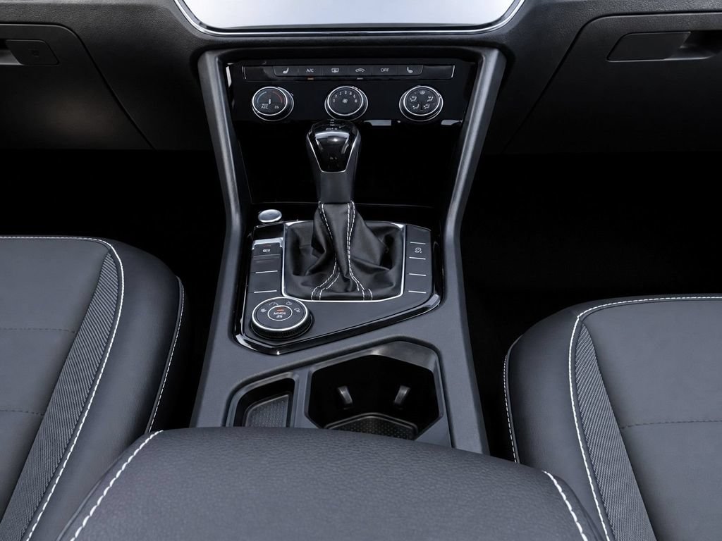 Certified 2023 Volkswagen Taos SE AWD/4WD image 23