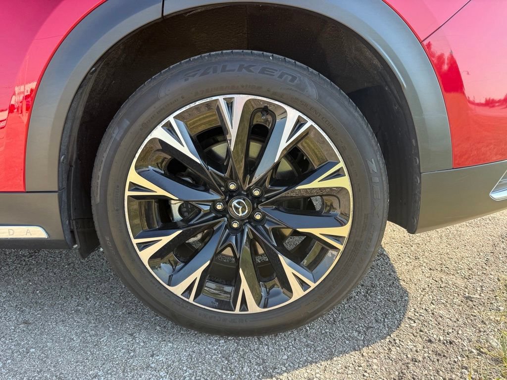 Used 2024 MAZDA CX-90 Plug-In Hybrid w/ Premium Plus AWD/4WD image 15