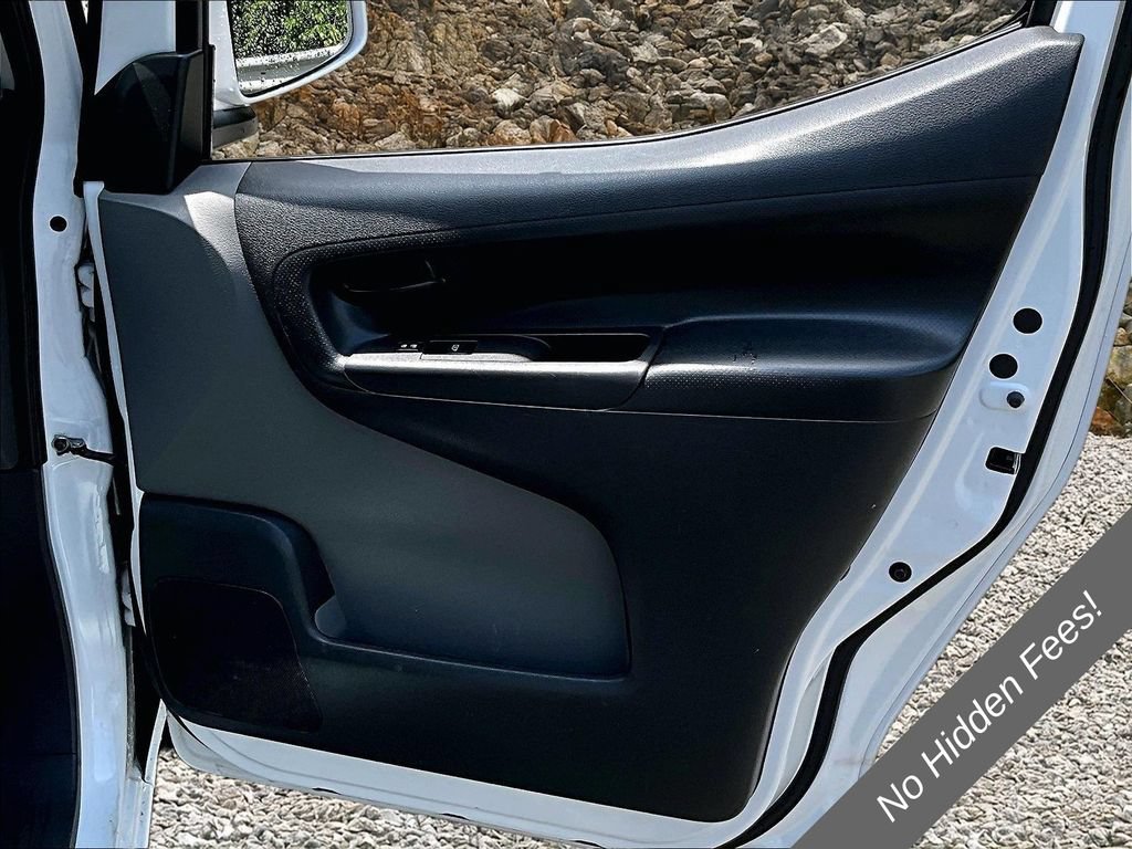 Used 2021 Nissan NV200 SV w/ Sliding Door Glass Package FWD image 21