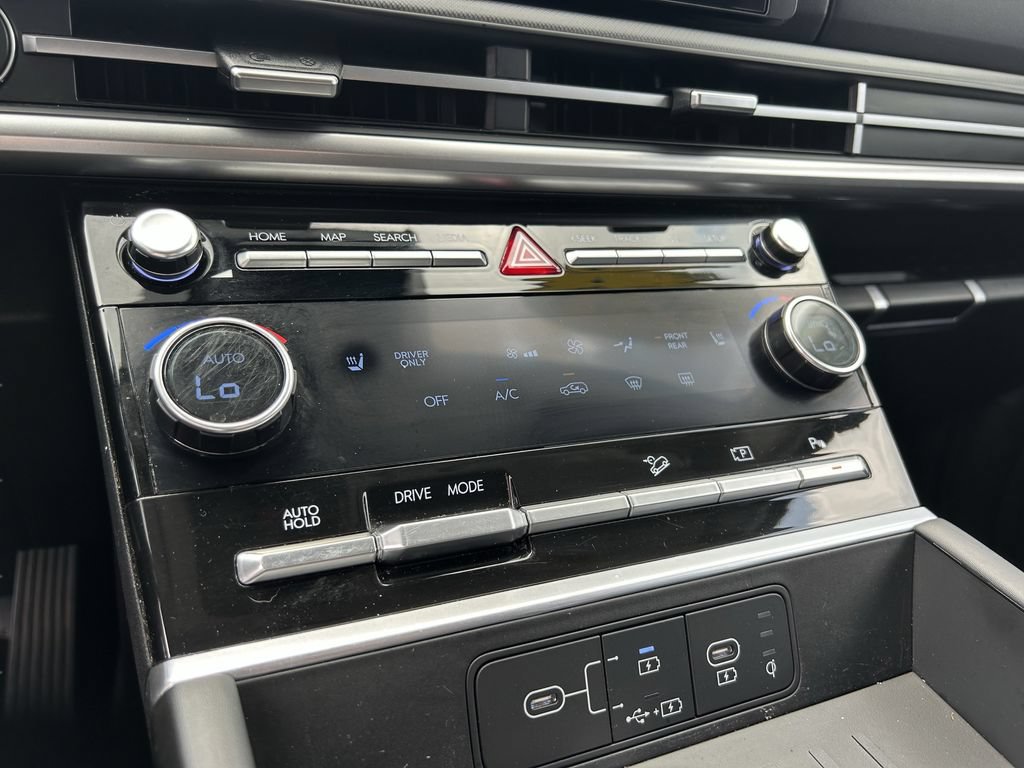 Certified 2024 Hyundai Santa Fe SEL FWD image 26