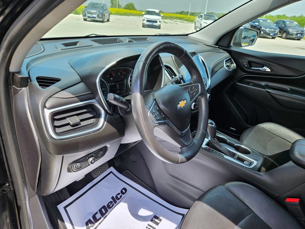 Used 2018 Chevrolet Equinox Premier AWD/4WD image 21