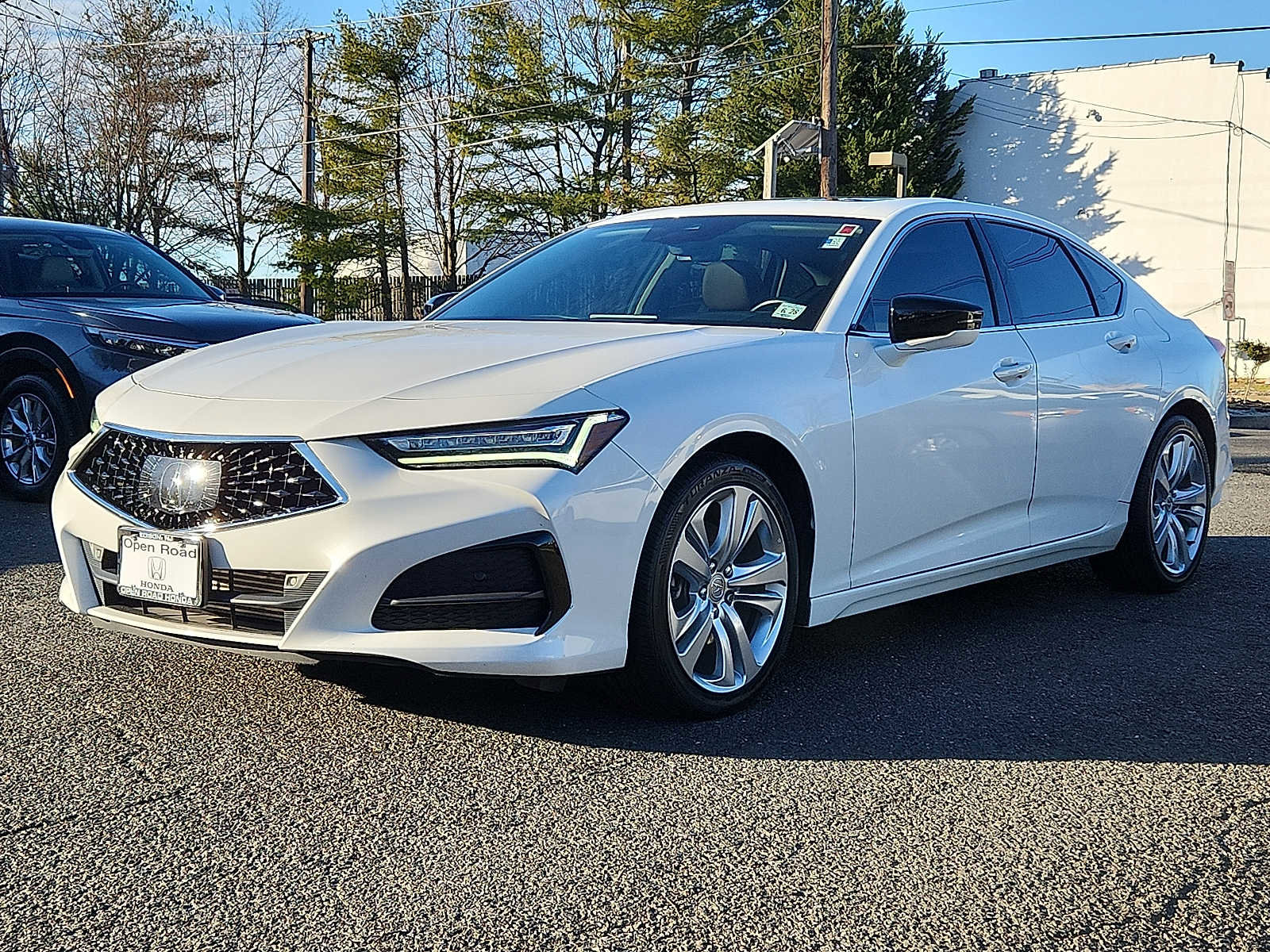 Used 2023 Acura TLX w/ Technology Package image 3